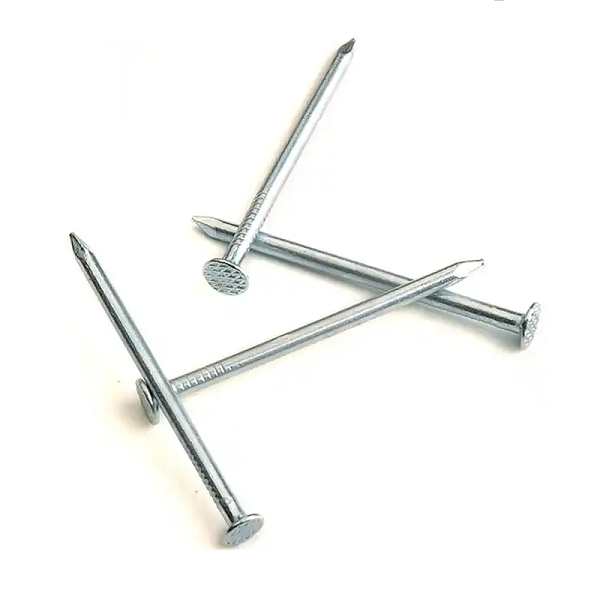 - Size: Standard length 2.5 inches, medium-heavy general-purpose common nail.
- Structure: Wide flat round head, smooth cylindrical shank, sharp diamond point for easy penetration into thick wood.
- Thick wire diameter provides strong holding power, effectively preventing loosening of medium and thick lumber connections.
- Reasonable thickness reduces the risk of splitting planks when nailing.
- Uniform dimensions, burr-free nail shanks, consistent head forming with tight tolerance.
- Excellent tensile and bending resistance for medium-load fastening jobs.